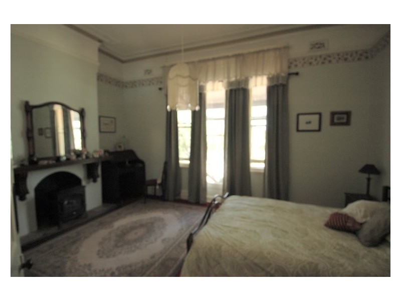 46 Edwards Street, Beverley WA 6304