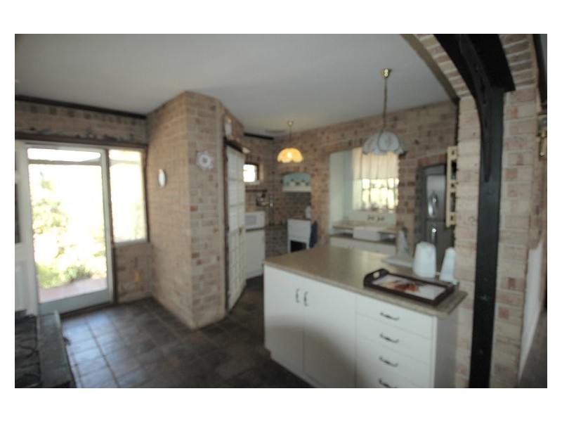 46 Edwards Street, Beverley WA 6304