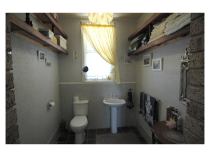 46 Edwards Street, Beverley WA 6304