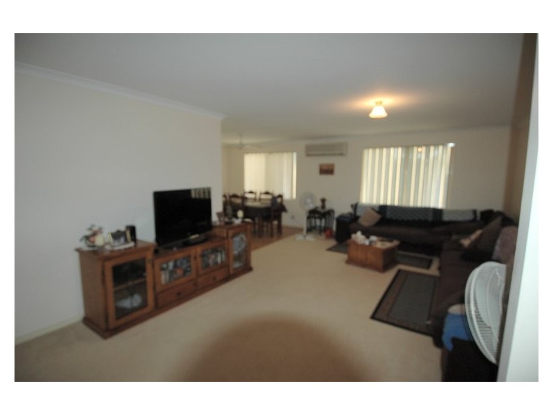 19 Railway Street, Beverley WA 6304