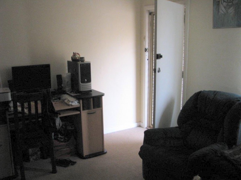 16 Hinckley Street, Kellerberrin WA 6410