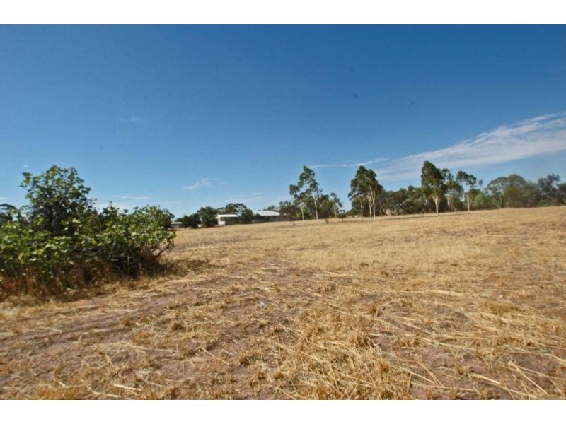 5 BROOKING, Beverley WA 6304