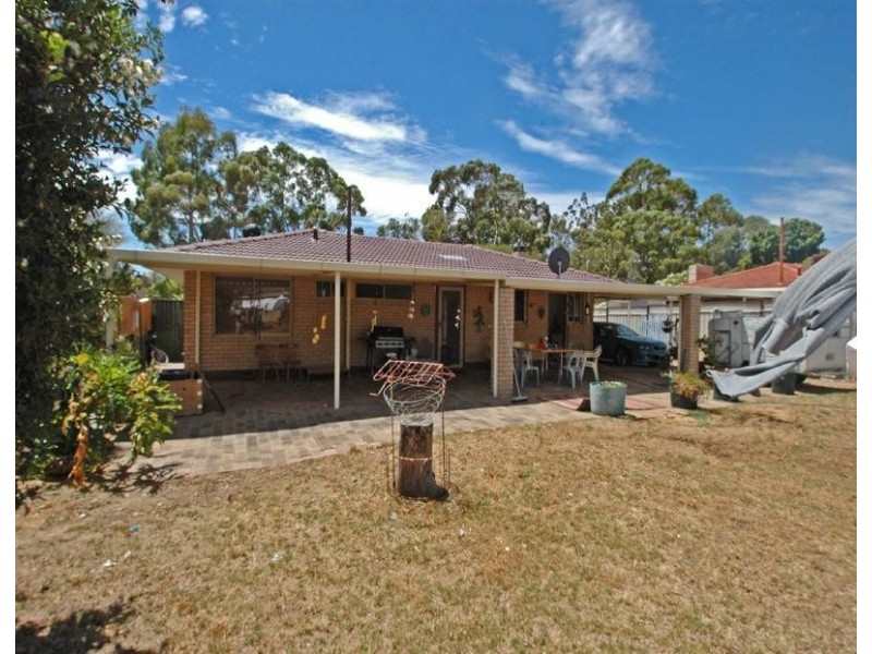 37 RHODES CR, Calista WA 6167