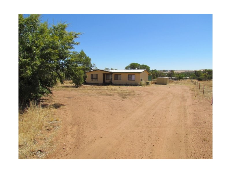 11 Northam-York Rd, York WA 6302