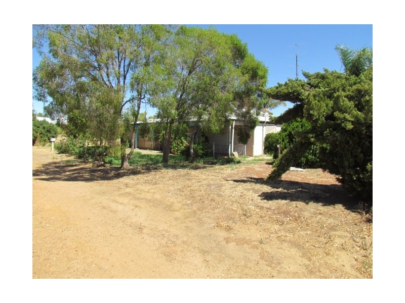 17 George Street, York WA 6302