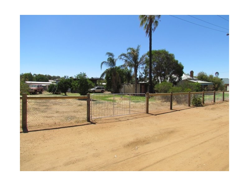 17 George Street, York WA 6302