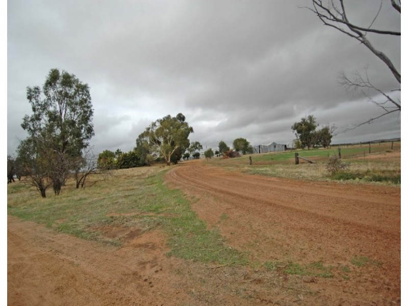 Lot 7763,  BROOKTON HWY, Beverley WA 6304