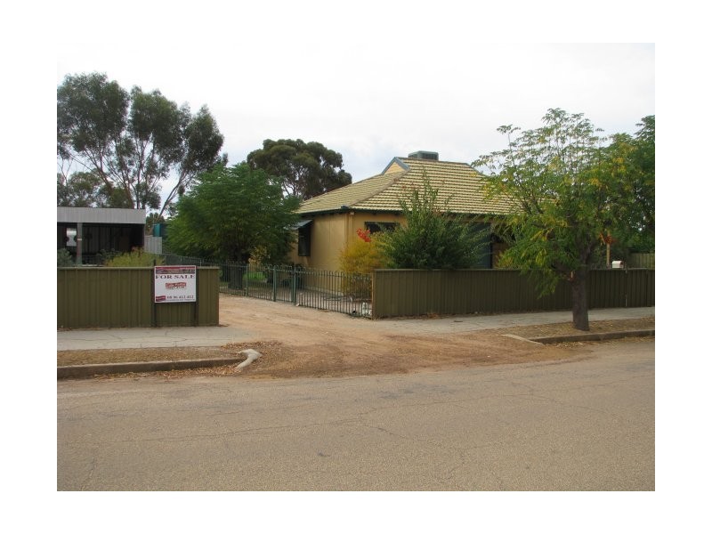 47 Hammond Street, Kellerberrin WA 6410