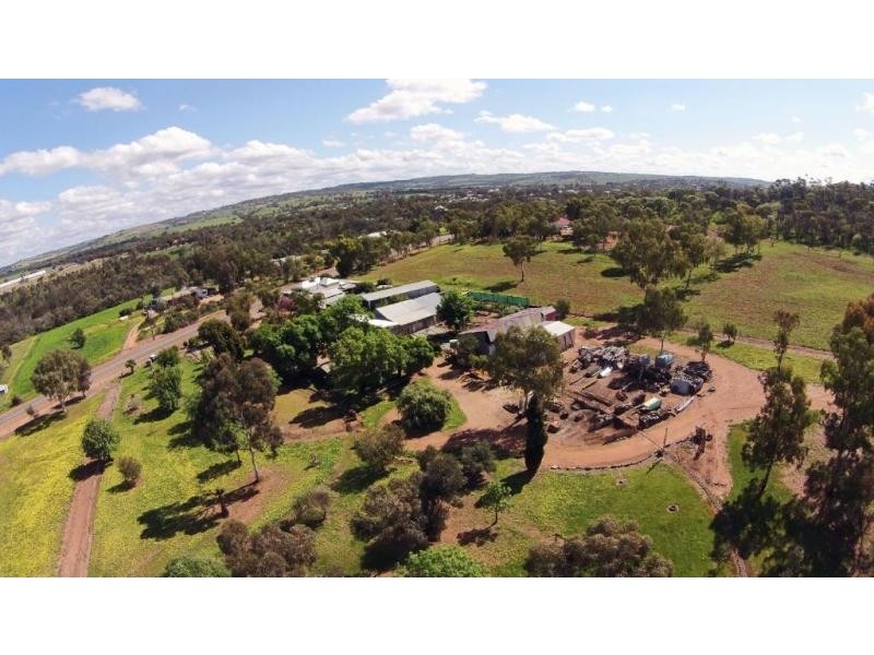 45 YORK ROAD, York WA 6302