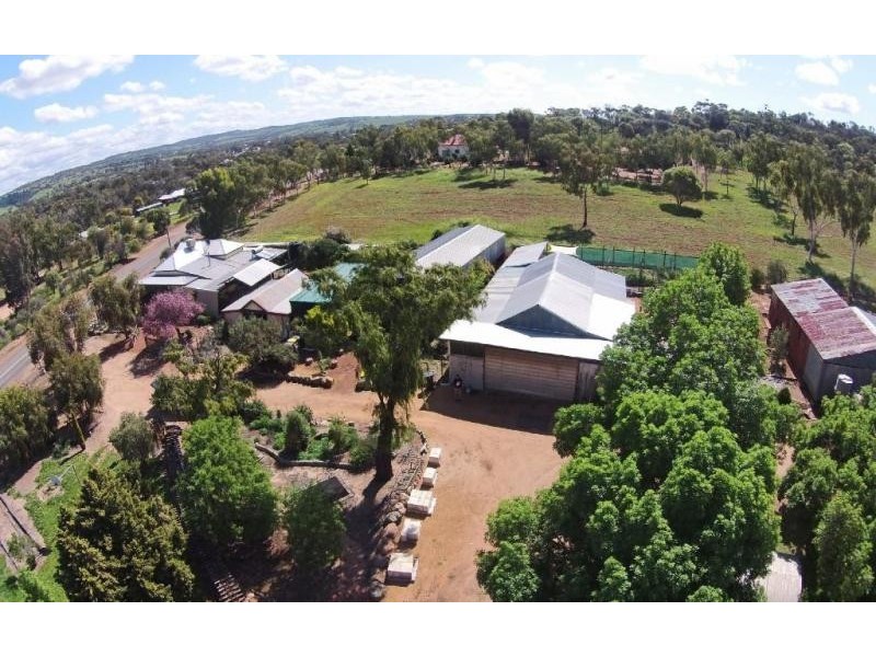 45 YORK ROAD, York WA 6302