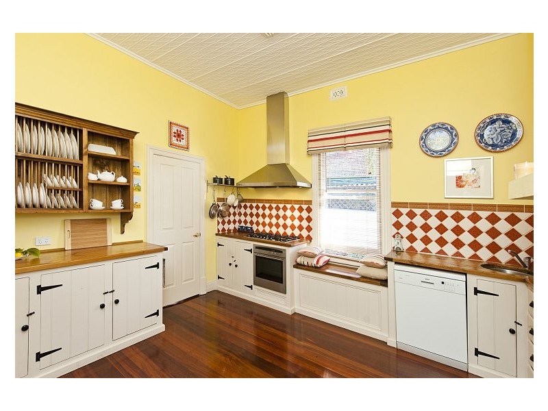 114 Forrest Street, Beverley WA 6304