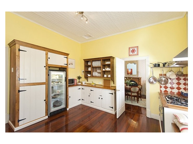 114 Forrest Street, Beverley WA 6304