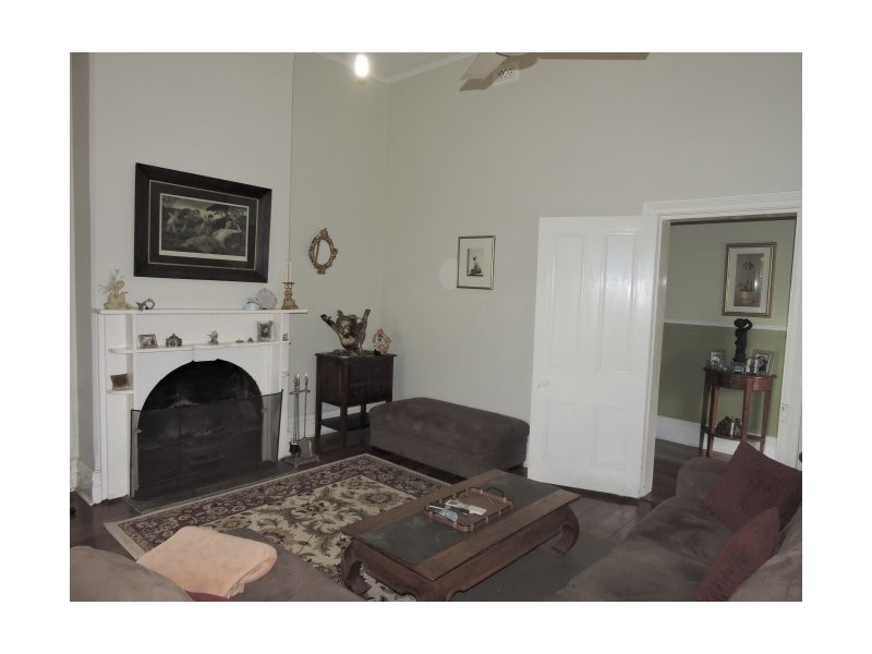 86 Lukin Street, Beverley WA 6304