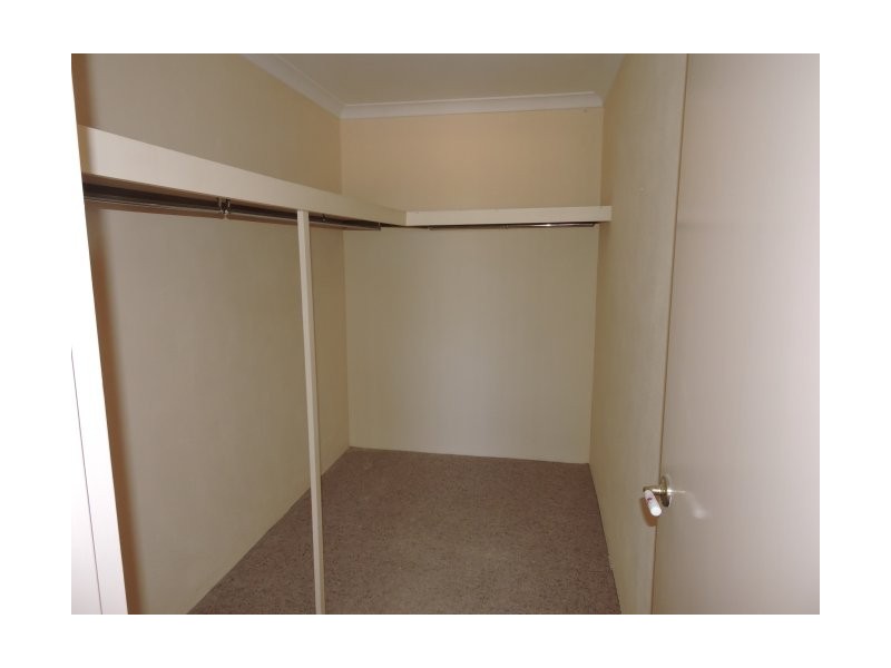 7 Railway Road, York WA 6302