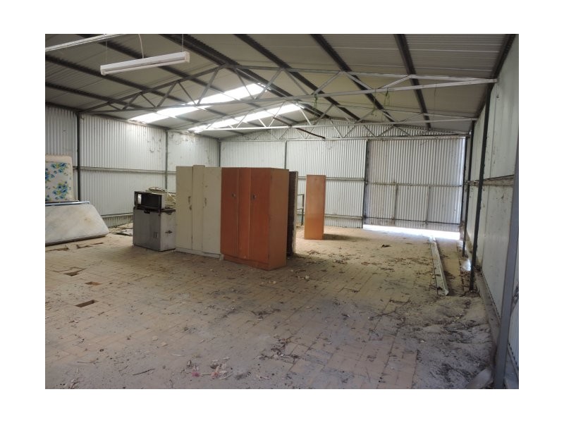 7 Railway Road, York WA 6302