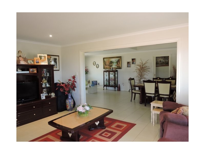 44 Andrews Ave, York WA 6302