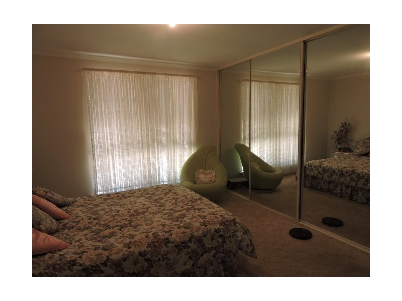 44 Andrews Ave, York WA 6302