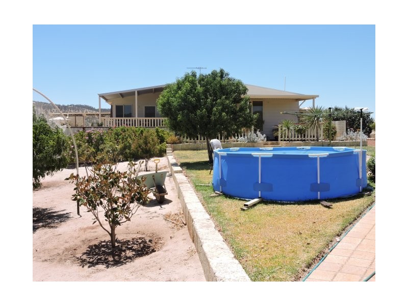 44 Andrews Ave, York WA 6302