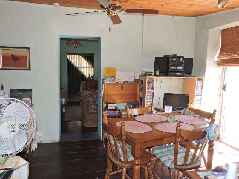 12 Thomson Street, York WA 6302