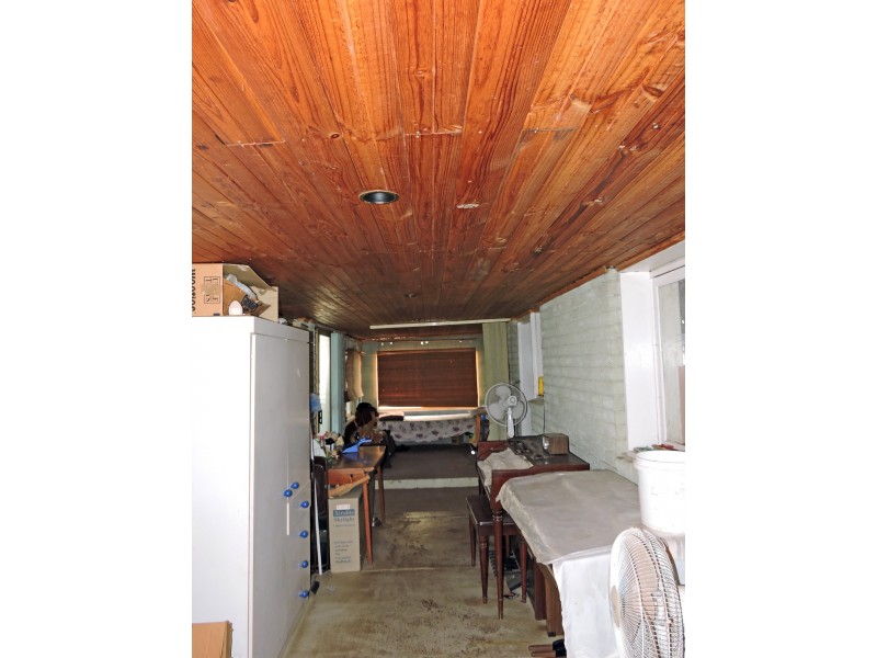 12 Thomson Street, York WA 6302