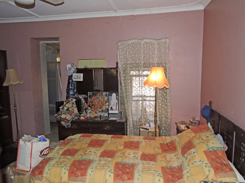 12 Thomson Street, York WA 6302