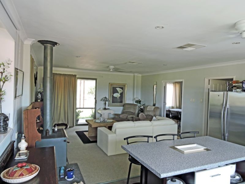 1511 QUELLINGTON ROAD, York WA 6302