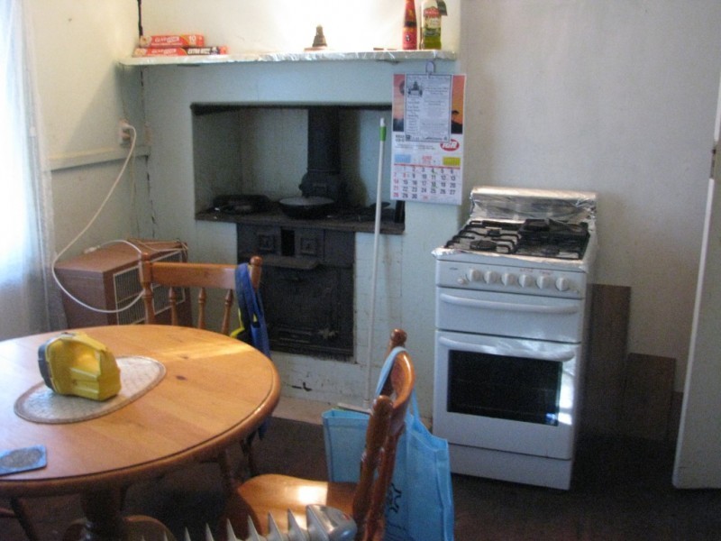 11 James Street, Kellerberrin WA 6410