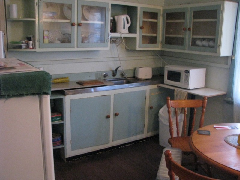 11 James Street, Kellerberrin WA 6410