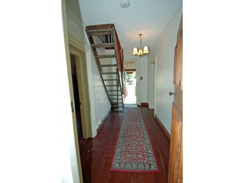 4 POOL STREET, York WA 6302