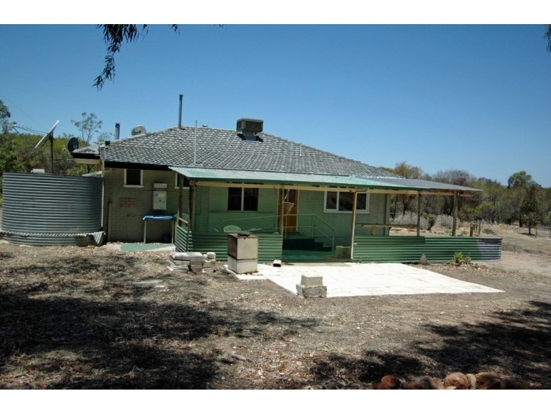 245 RAILWAY, Clackline WA 6564