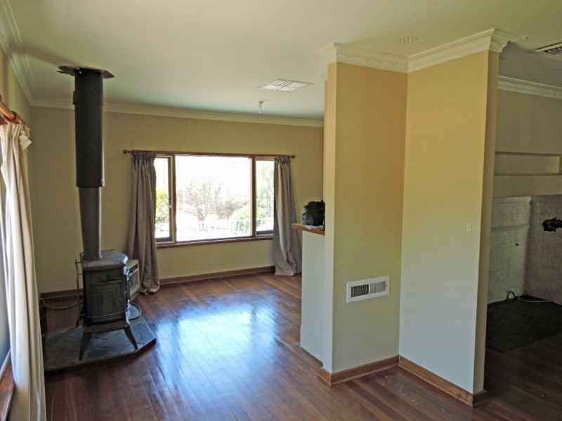 245 RAILWAY, Clackline WA 6564