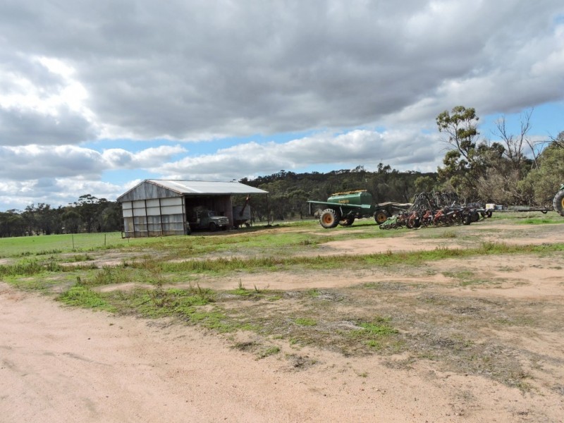 Lot 7879,  ULBRIGH ROAD, Wandering WA 6308