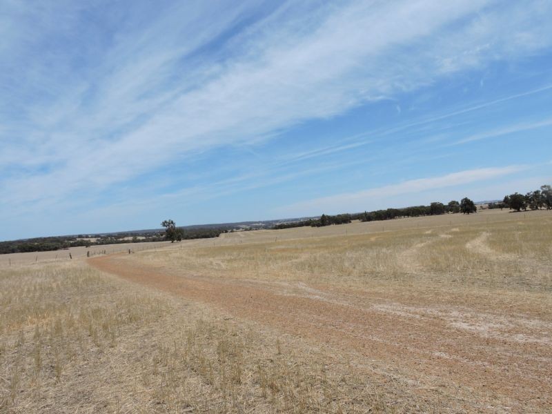 Lot 7879,  ULBRIGH ROAD, Wandering WA 6308
