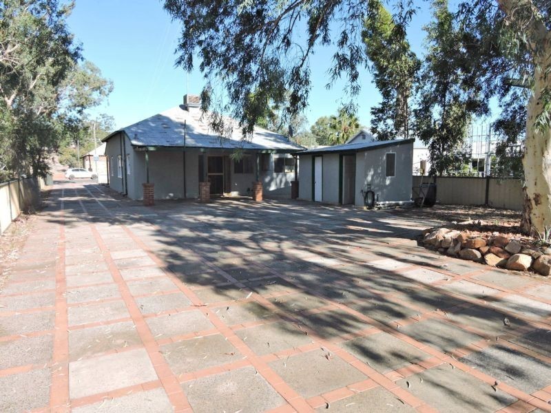 176 AVON TERRACE, York WA 6302