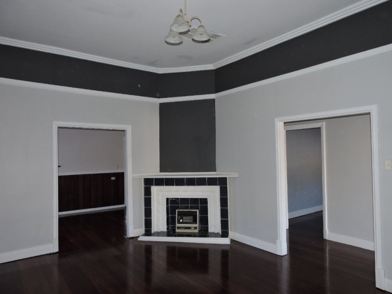 176 AVON TERRACE, York WA 6302