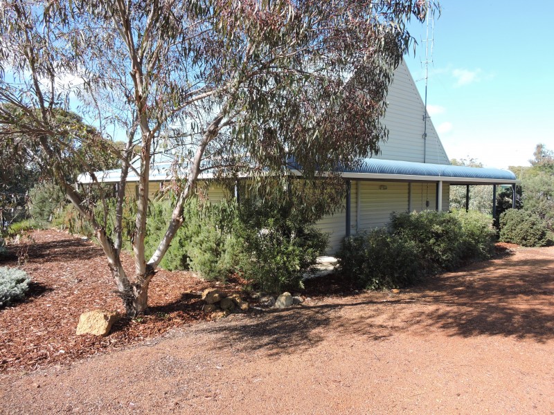 3 LITTLE STREET, York WA 6302