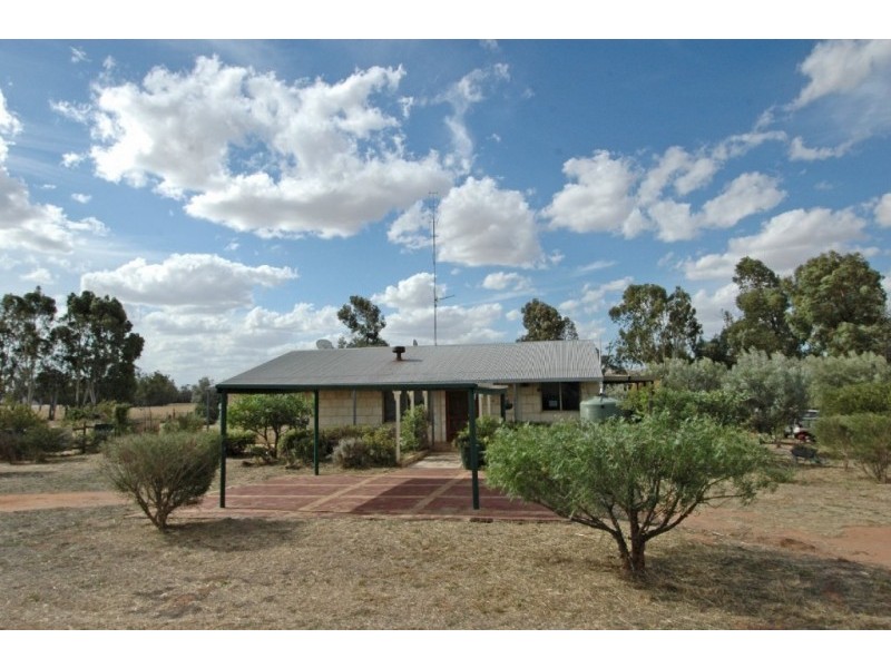 100 Burgers Sidding Road, York WA 6302