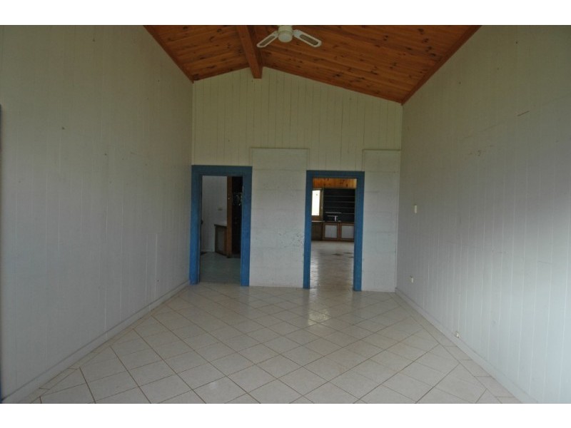 100 Burgers Sidding Road, York WA 6302