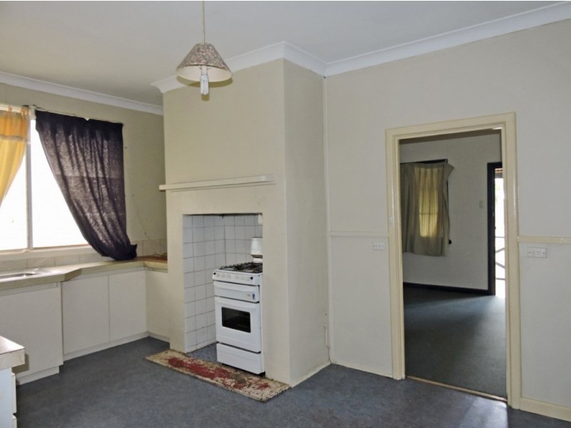 85 HARPER STREET, Beverley WA 6304