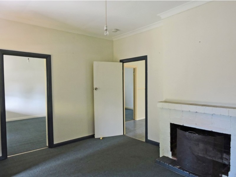 85 HARPER STREET, Beverley WA 6304