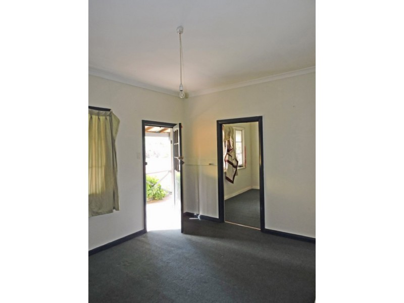 85 HARPER STREET, Beverley WA 6304