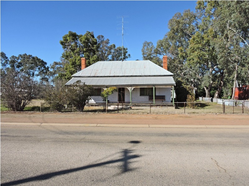 236 AVON TERRACE, York WA 6302