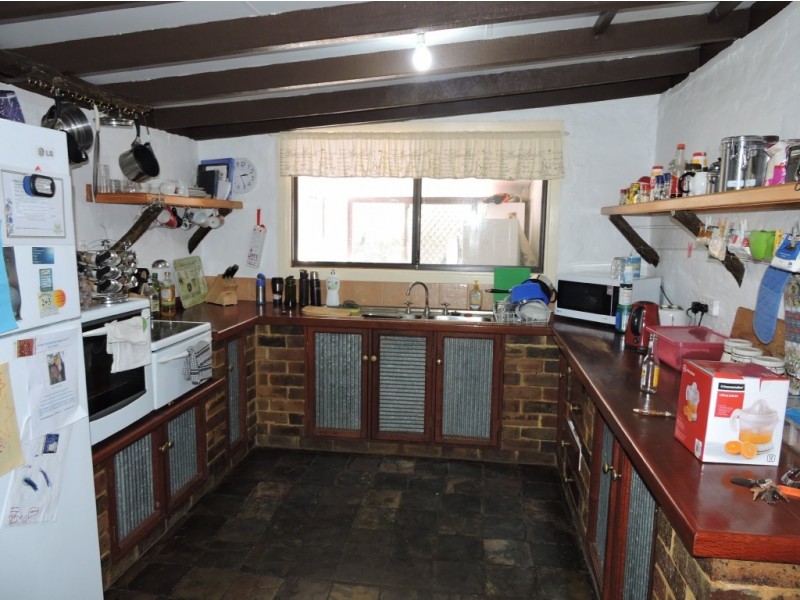 25 HOPTHAM STREET, Popanyinning WA 6309