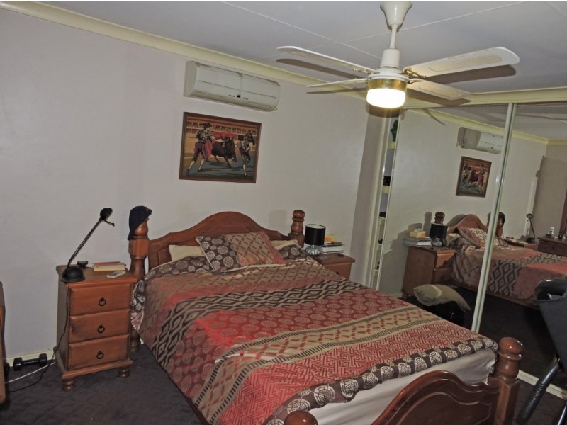 25 HOPTHAM STREET, Popanyinning WA 6309