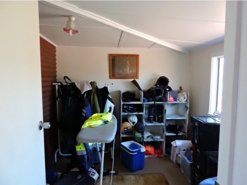 25 HOPTHAM STREET, Popanyinning WA 6309