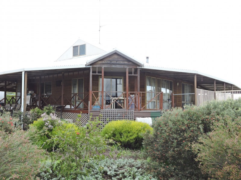 700 SEES ROAD, York WA 6302