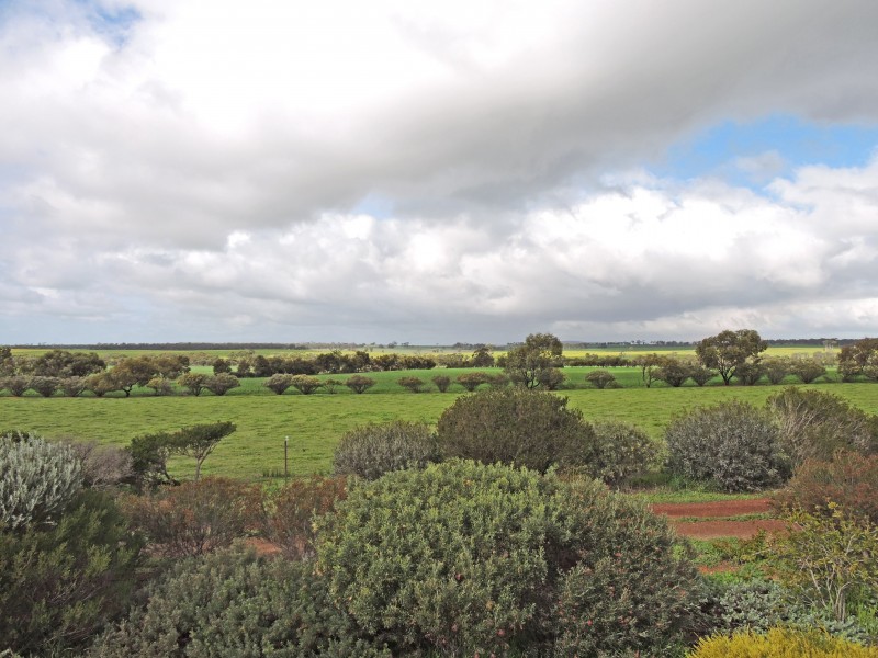 700 SEES ROAD, York WA 6302