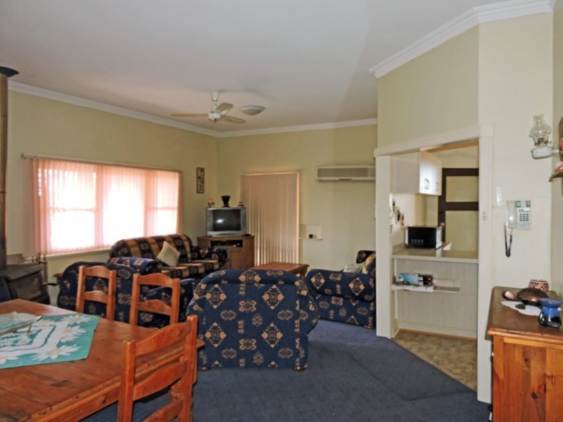 2706 BROOKTON-KWEDE ROAD, Brookton WA 6306