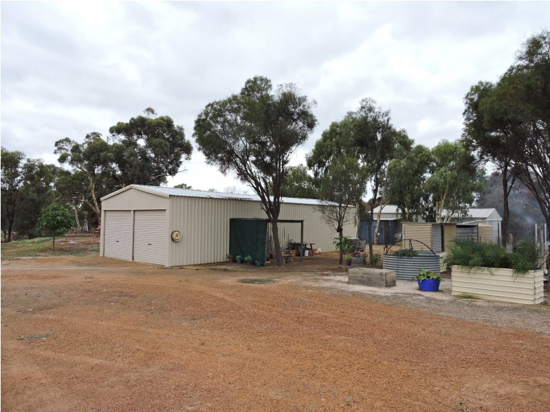 46 GAYNOR STREET, Brookton WA 6306