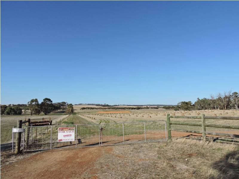 Lot 760,  YORK-WILLIAMS ROAD, Wandering WA 6308